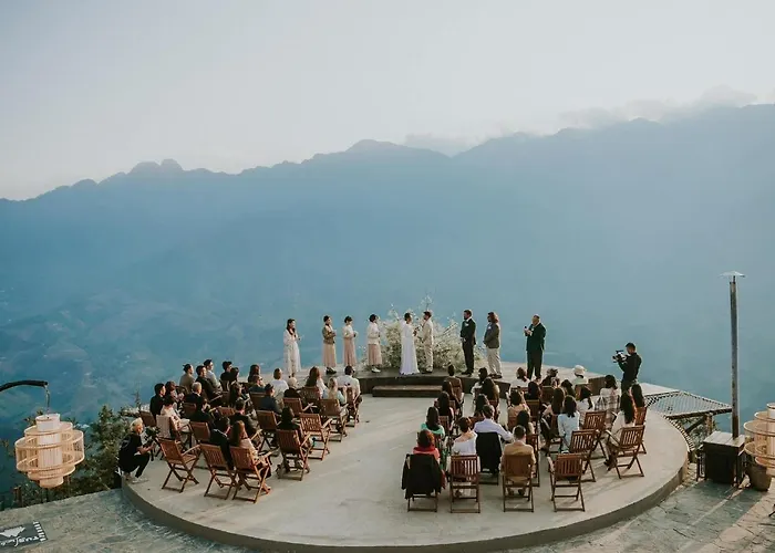 Ville De Mont Mountain Resort